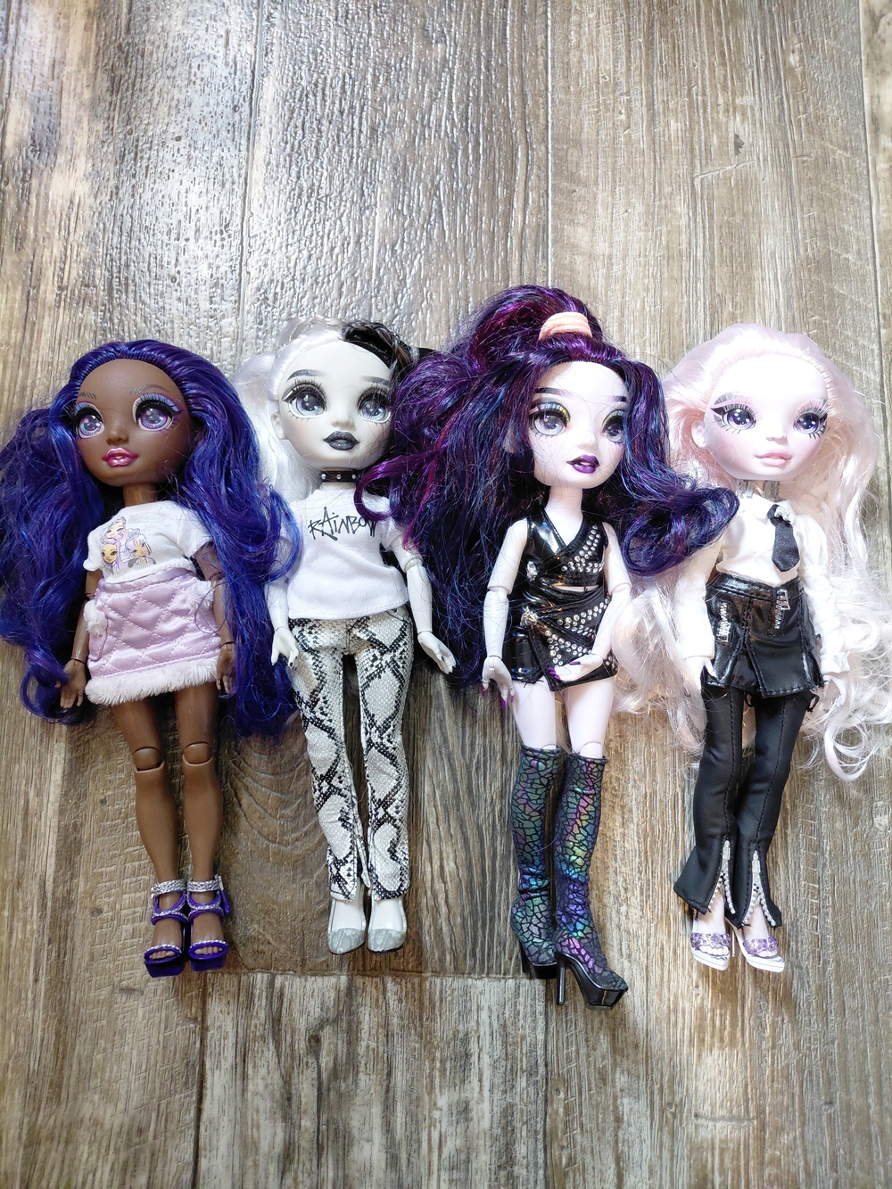 Set of 4 Rainbow High Dolls